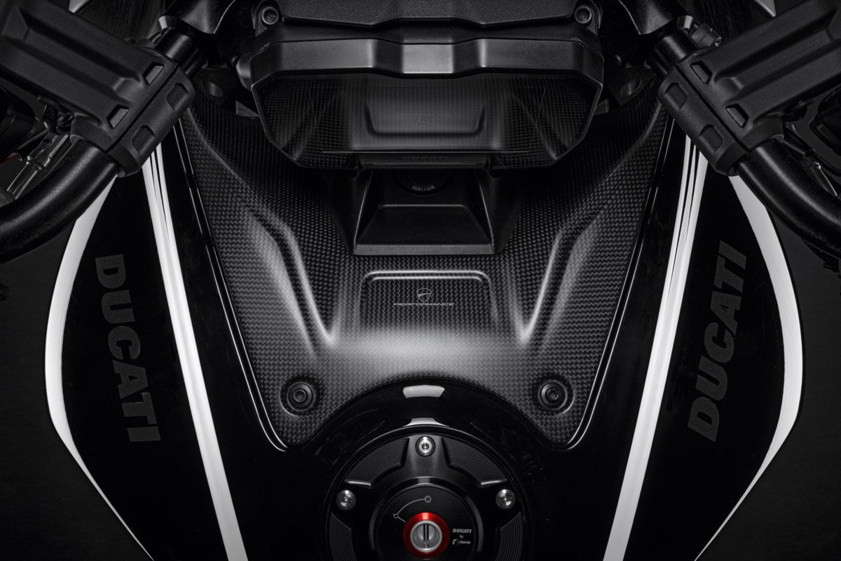 Diavel V4 Carbon Tank Cover