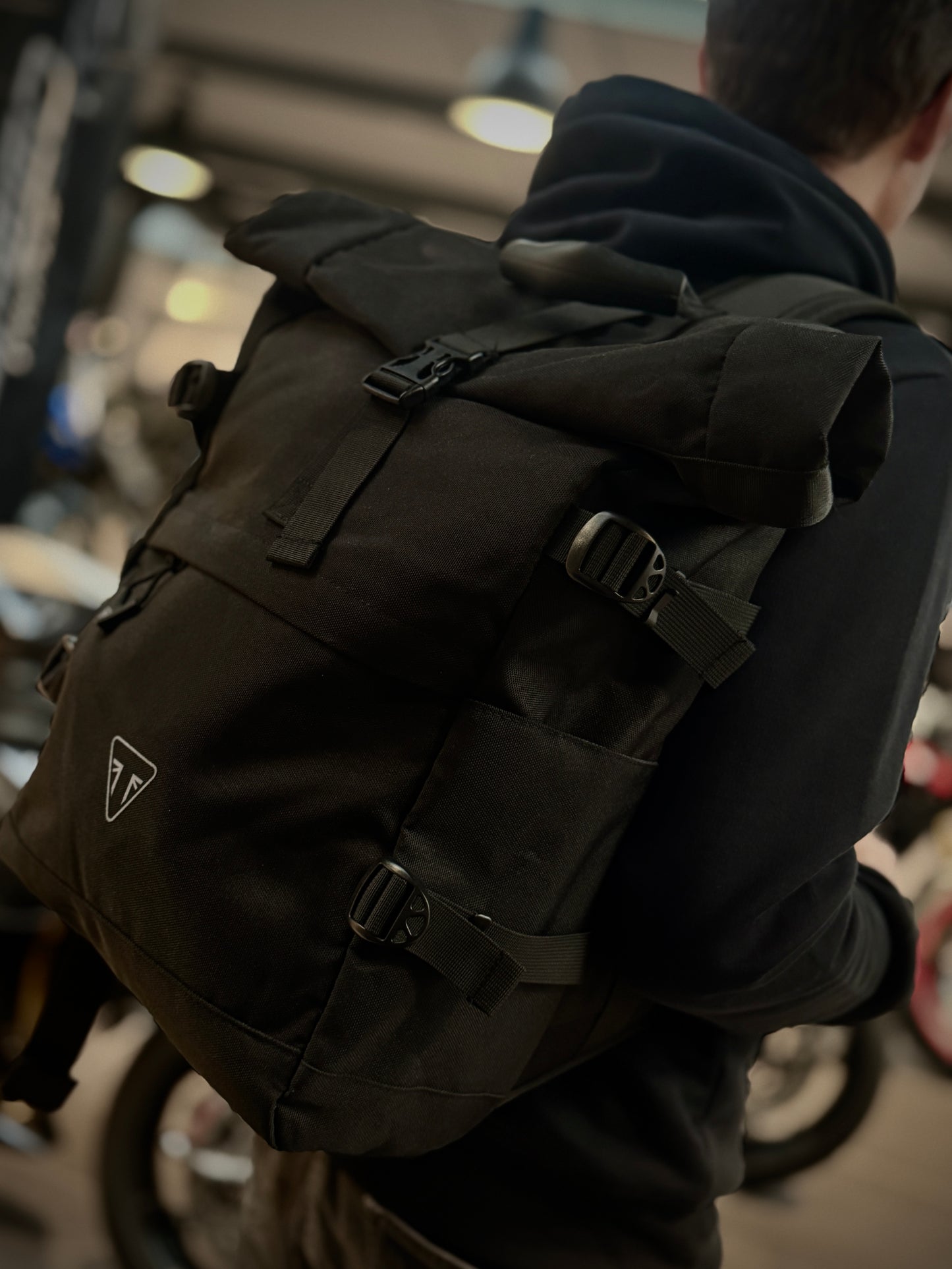 25L Modern Classic Rolltop Backpack