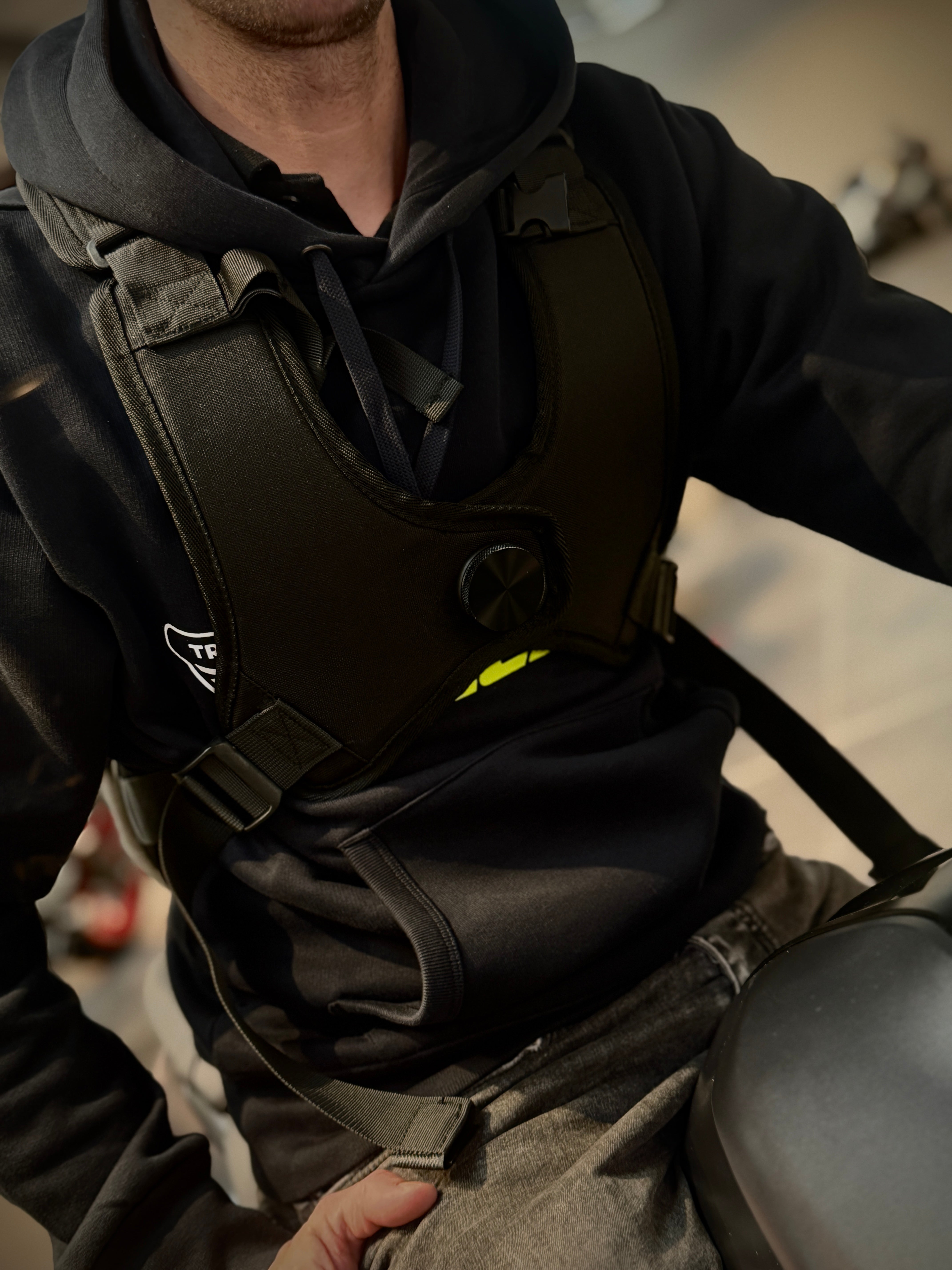 Triumph 25L Modern Classic Rolltop Backpack (MLUA24002)